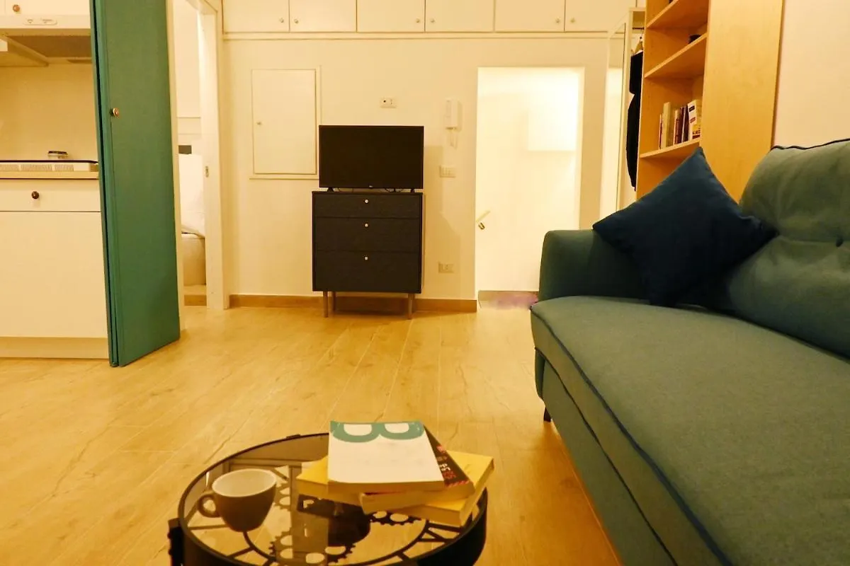 Lilli'S Apartment Naples